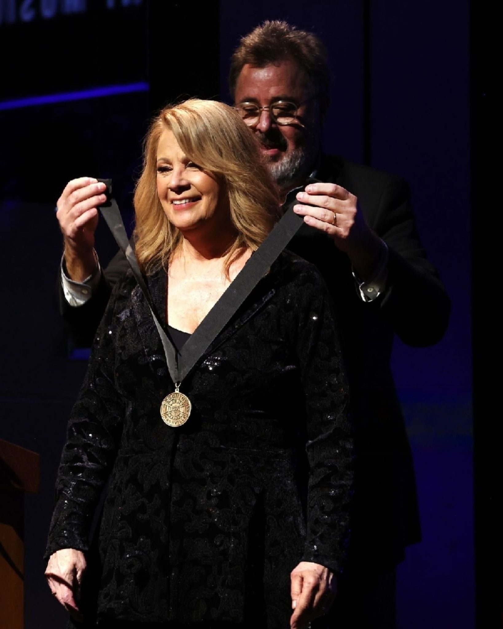 Vince Gill , Patty Loveless, Ricky Skaggs   Go Rest High On That 